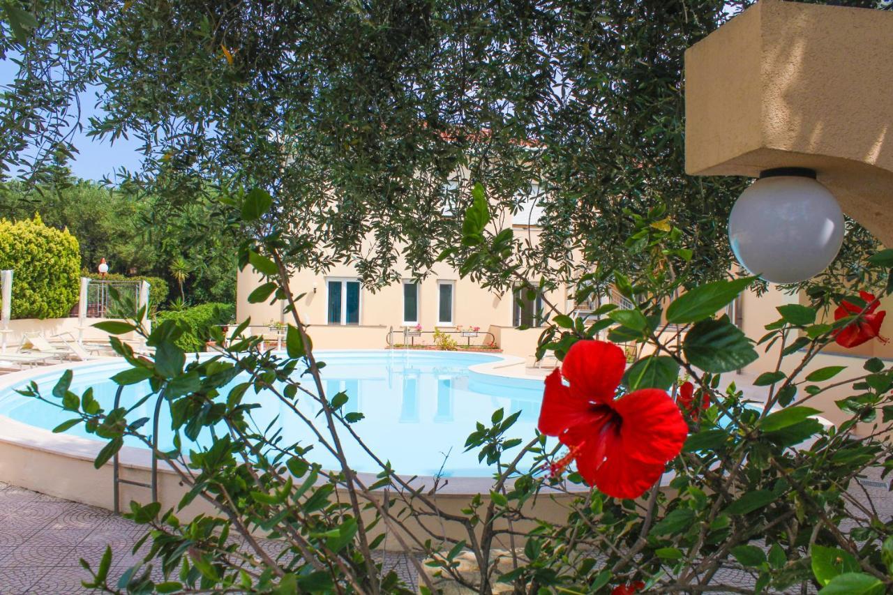 Hotel America Marina di Camerota Exterior foto